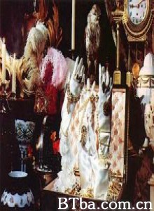 失去手套的世界 The Vanished World of Gloves (1970)  BT磁力 迅雷网盘下载