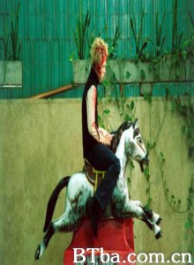 夜班巴士上的圣女贞德/Joan of Arc of the Night Bus-720p|1080p高清bt种子下载