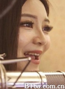 中国网络女主播 中国主播 中国少女主播 China and #39;s Chat Girls (2018) 720P BT磁力 迅雷网盘下载