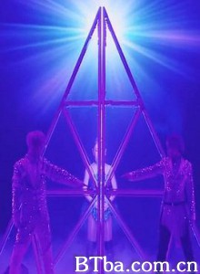 滨崎步 21周年纪念演唱会 Ayumi hamasaki 21st anniversary -POWER of A³- (2019)  BT磁力 迅雷网盘下载
