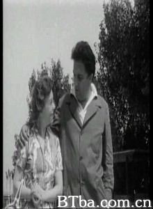 费里尼自画像 Federico Fellini - un autoritratto ritrovato‎ (2000) 1080P/720P BT磁力 迅雷网盘下载