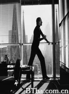 Ultrasuede: In Search of Halston‎ (2012) 1080P BT磁力 迅雷网盘下载-影音屋