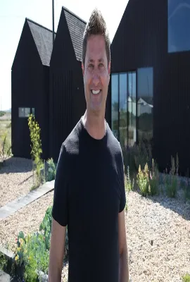 丑屋大翻身 第四季/Ugly House to Lovely House with George Clarke Season 4