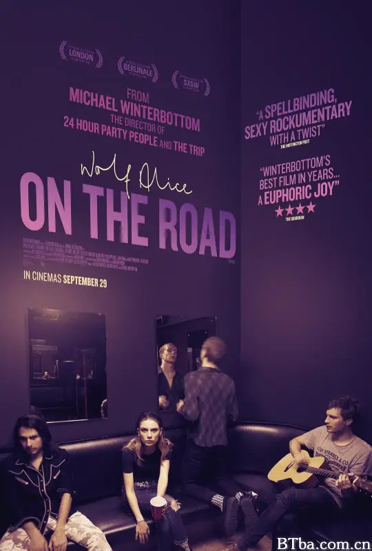 在路上/On the Road