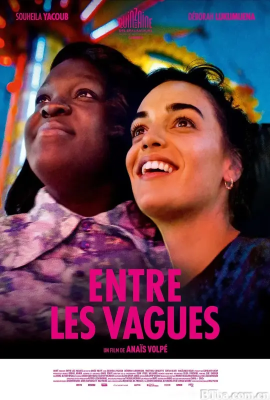 浪间/Entre les vagues
