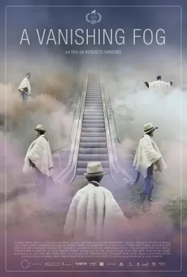 云山雾罩/Entre La Niebla
